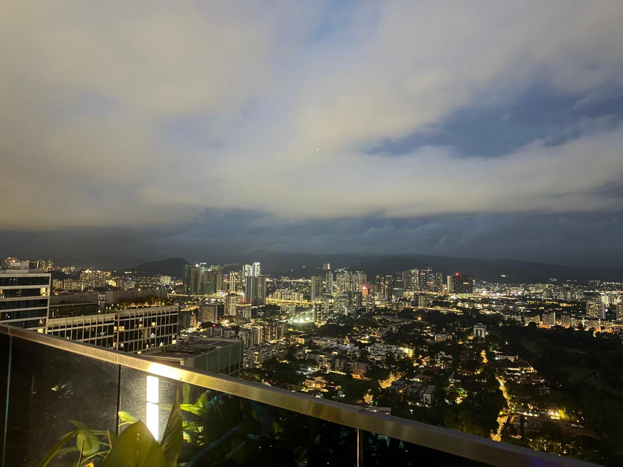 Apartemen Eaton Residences Klcc By Arban
