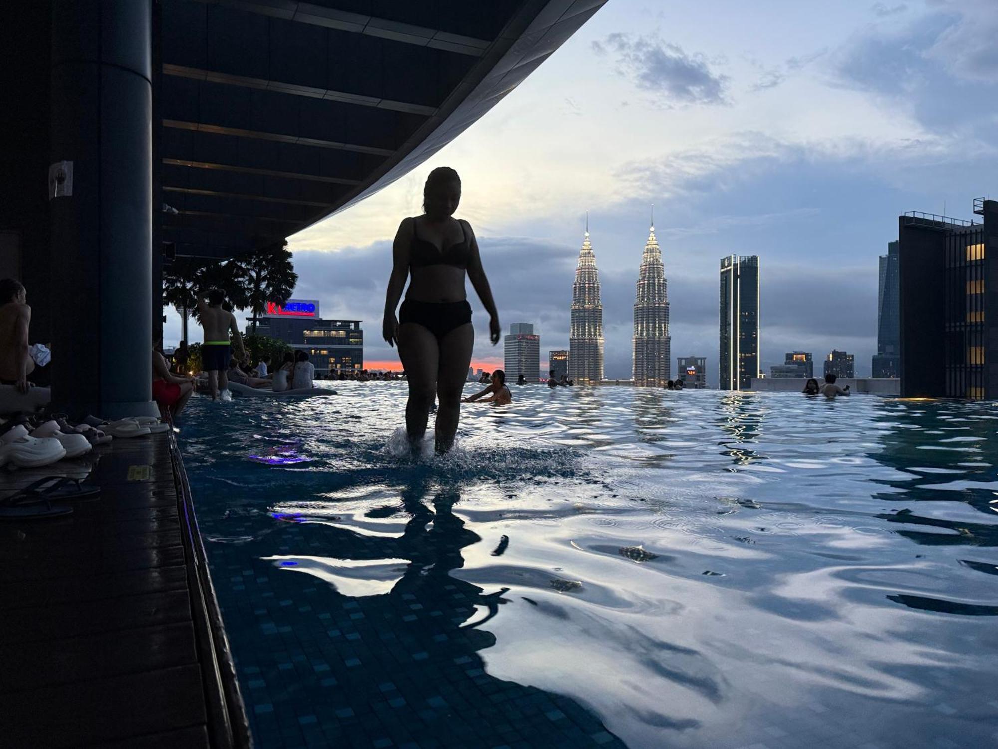 Pangsapuri Eaton Residences Klcc By Arban Kuala Lumpur