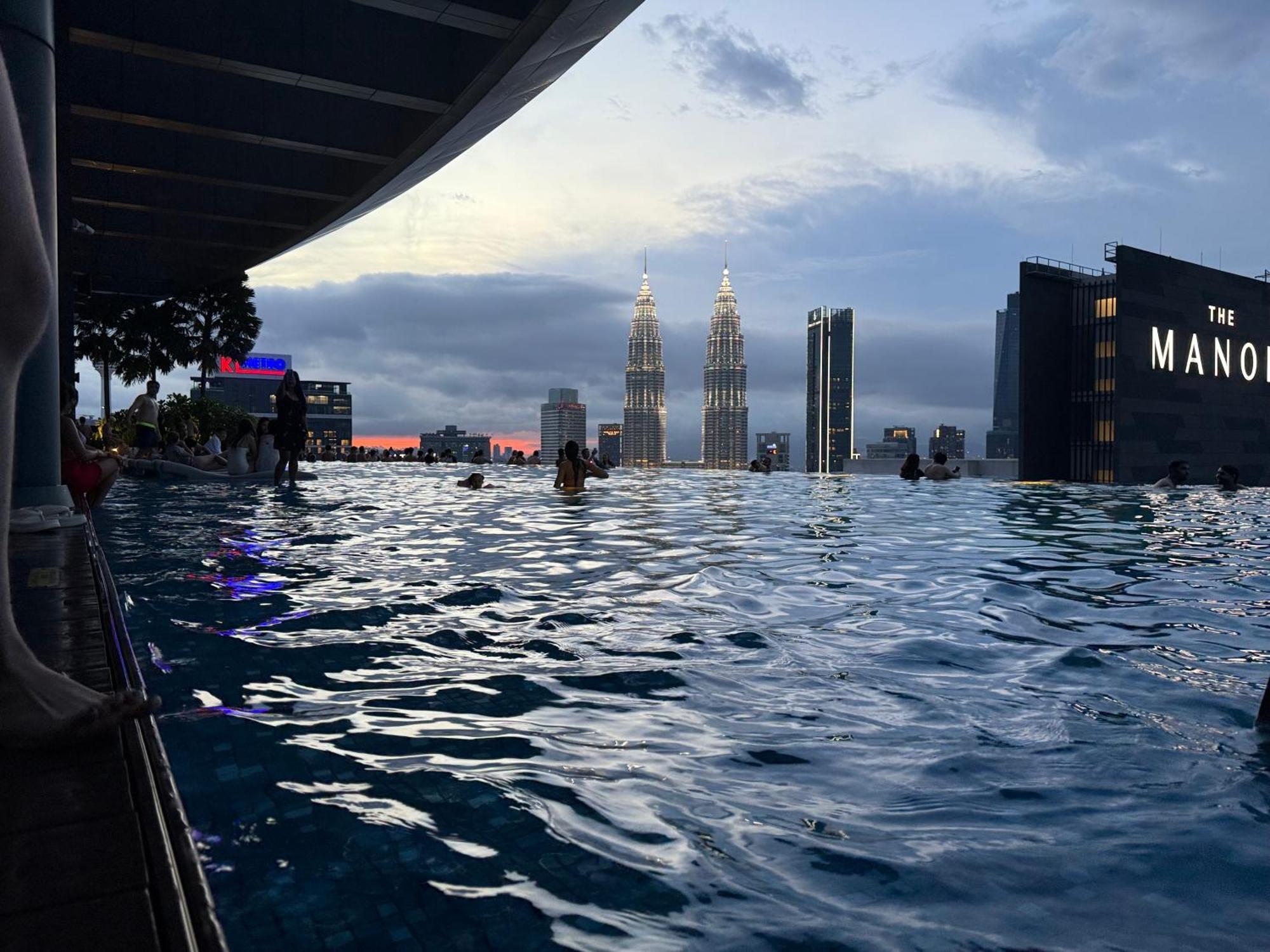 Eaton Residences Klcc By Arban Pangsapuri Kuala Lumpur