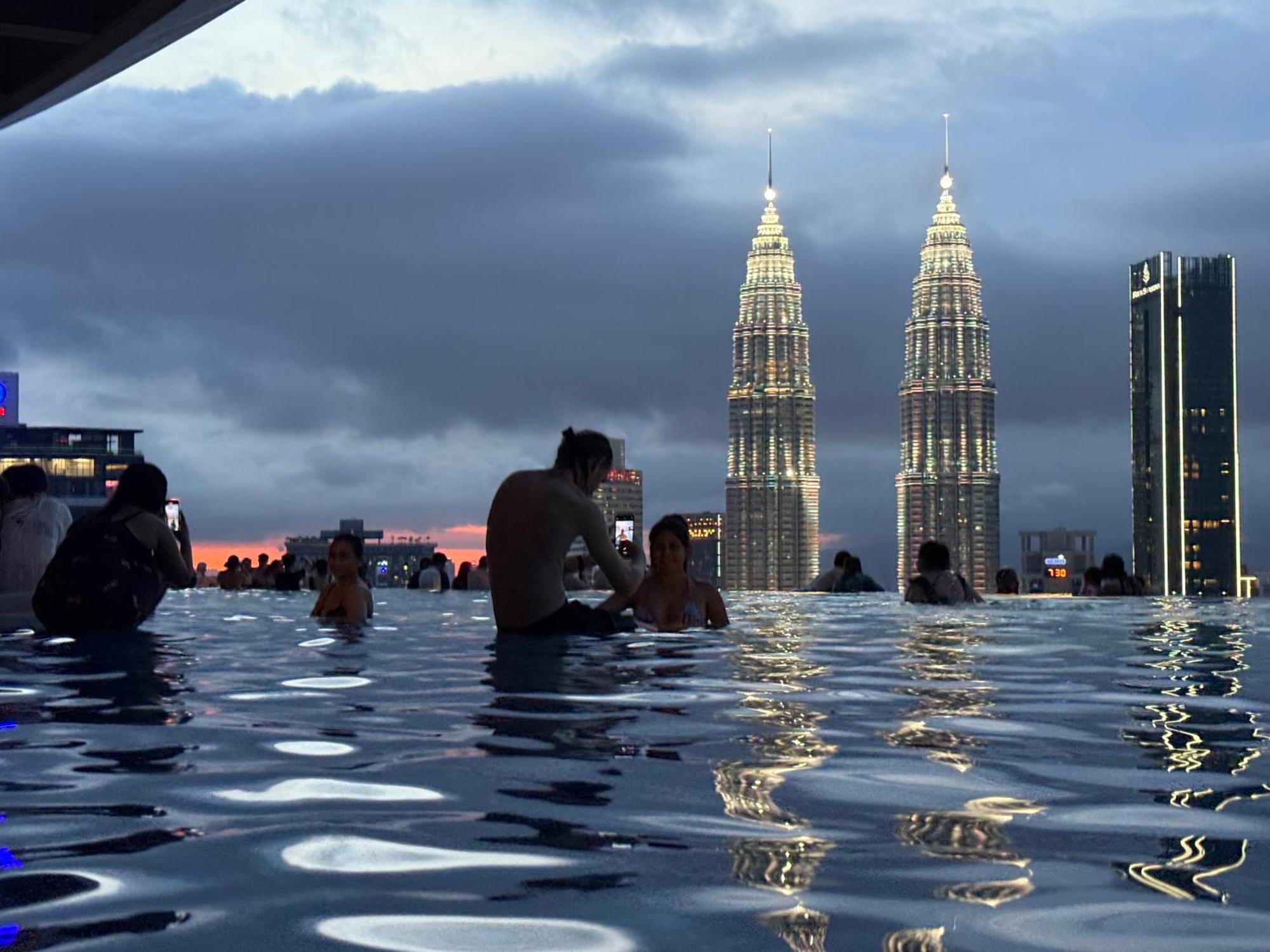 Eaton Residences Klcc By Arban