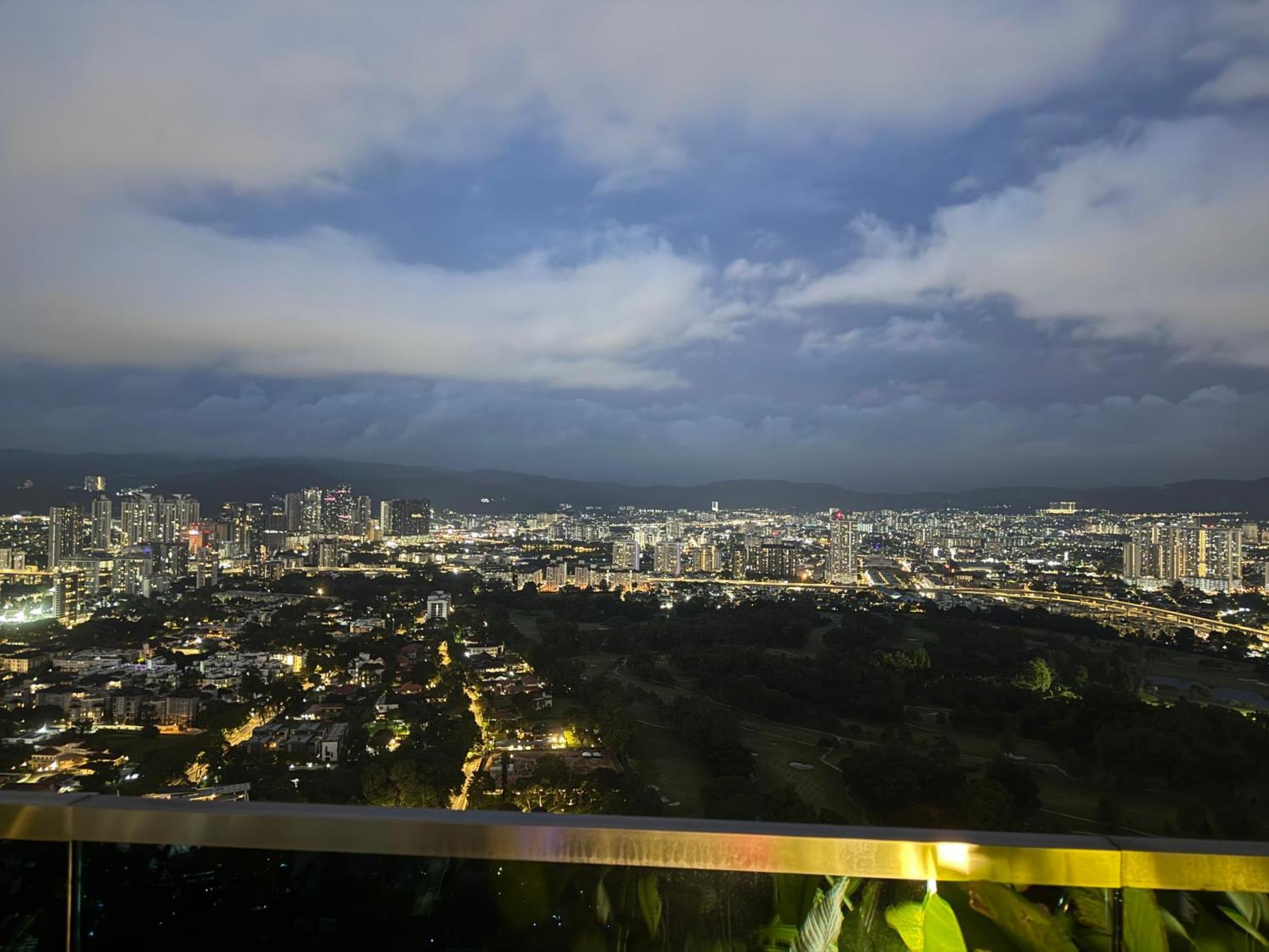 Pangsapuri Eaton Residences Klcc By Arban *